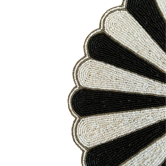 Tiramisu Beaded Placemat Charger 15in Black & White Candy Stripe NEW - Picture 10 of 10